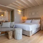 Oniro 3* Mykonos Town