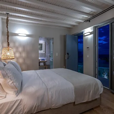 Hotel Oniro Suites, A Member Of Mykonos Highlights 3*